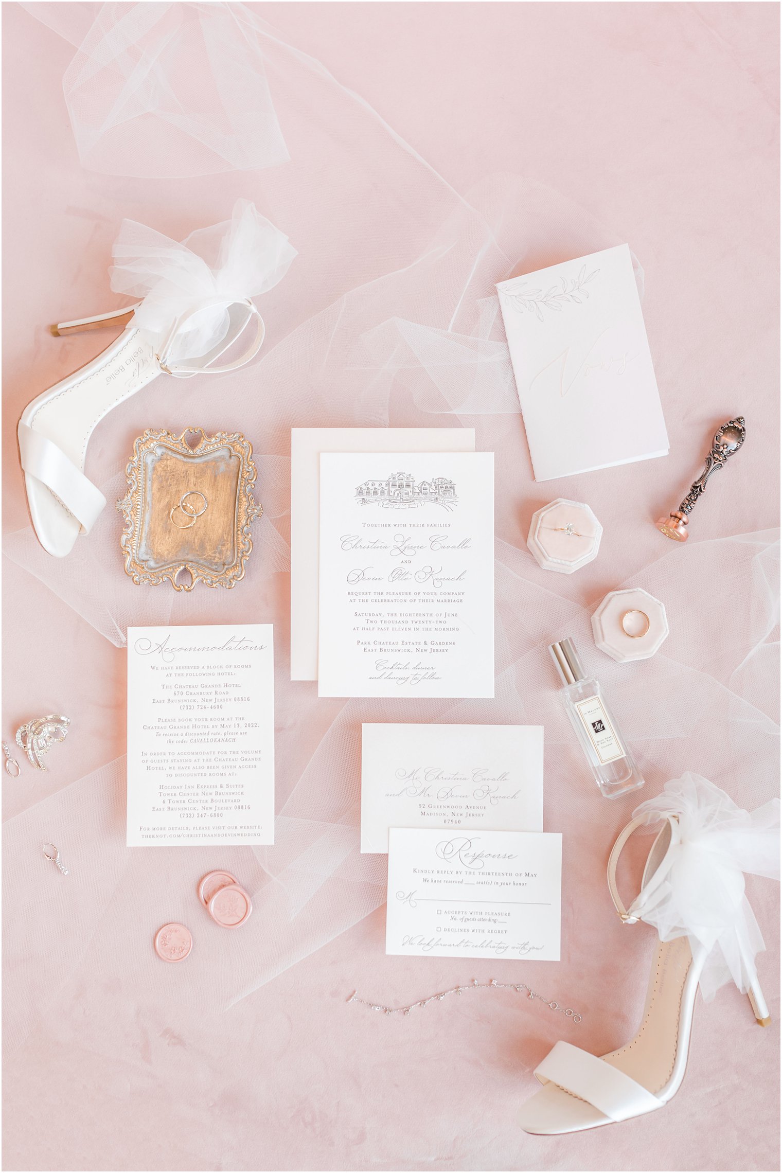 classic invitation suite for summer wedding day at Park Chateau Estate