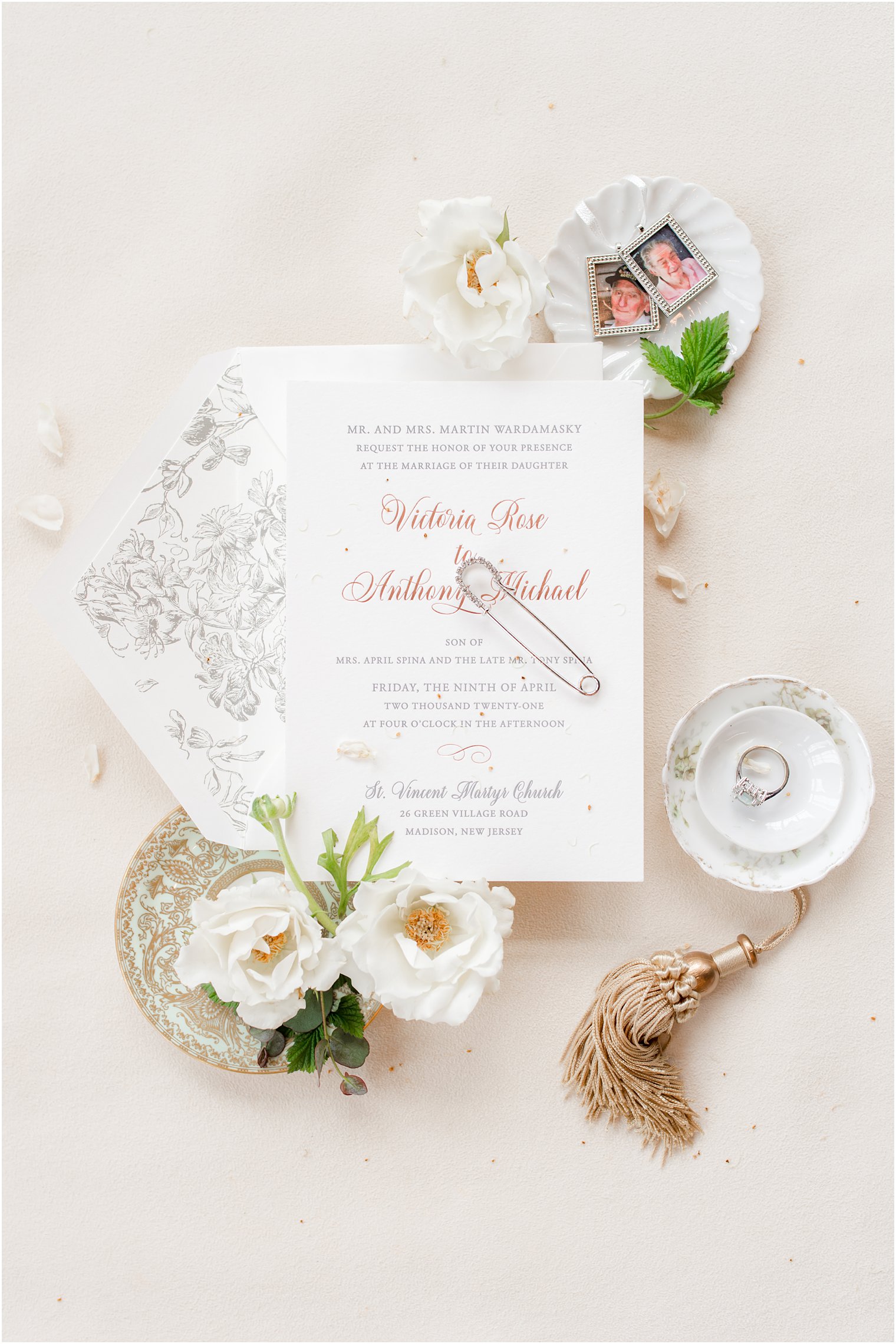 elegant wedding invitation suite custom insert