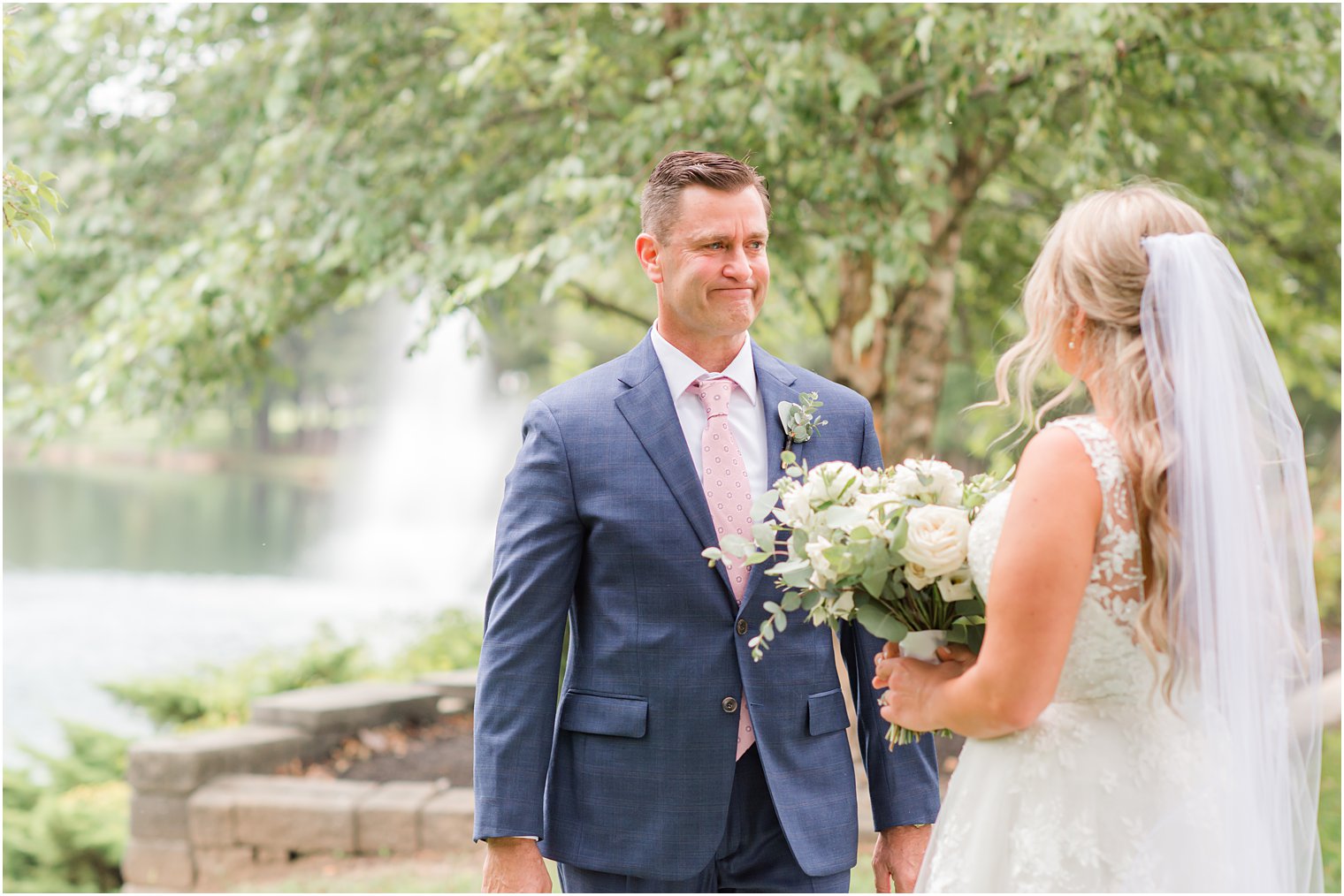 dad tears up looking at bride during first look 