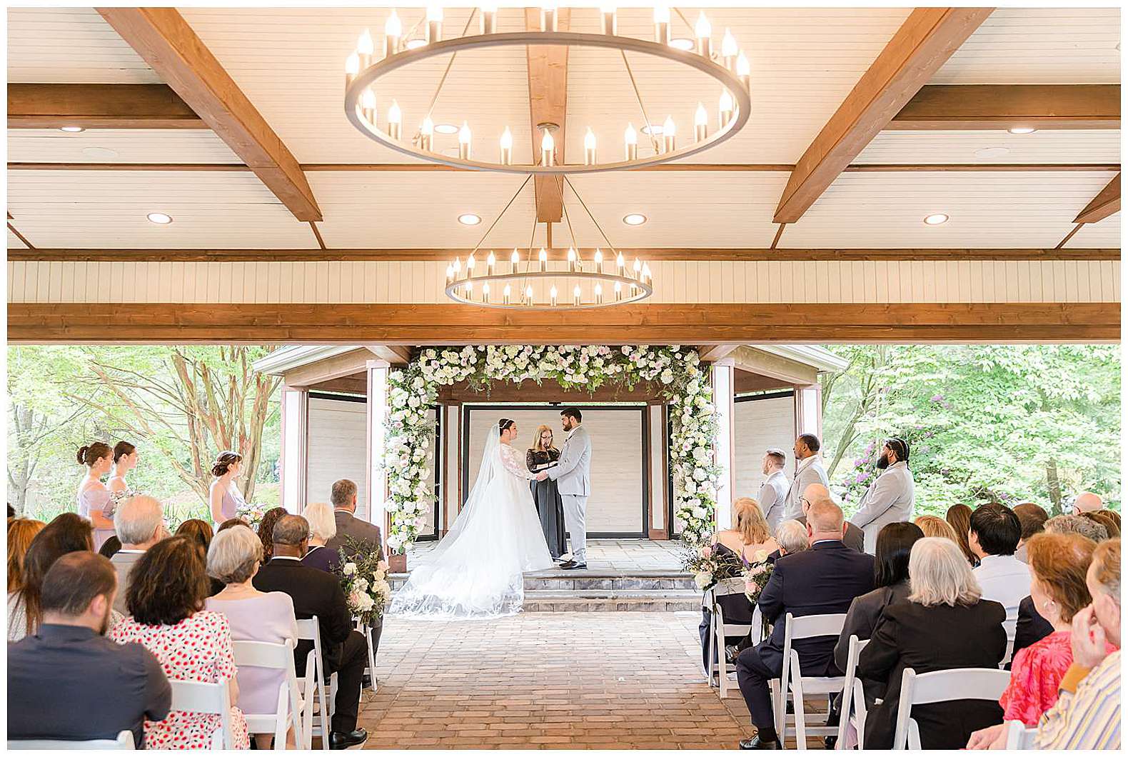 outdoor wedding ceremony at Scotland Run wedding in Williamstown, NJ