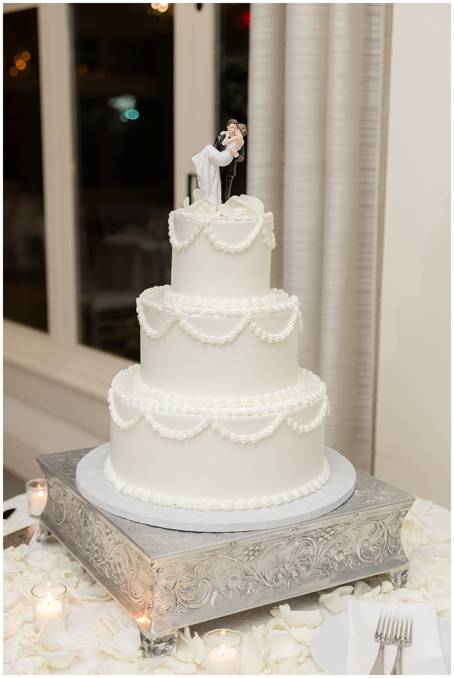wedding cake