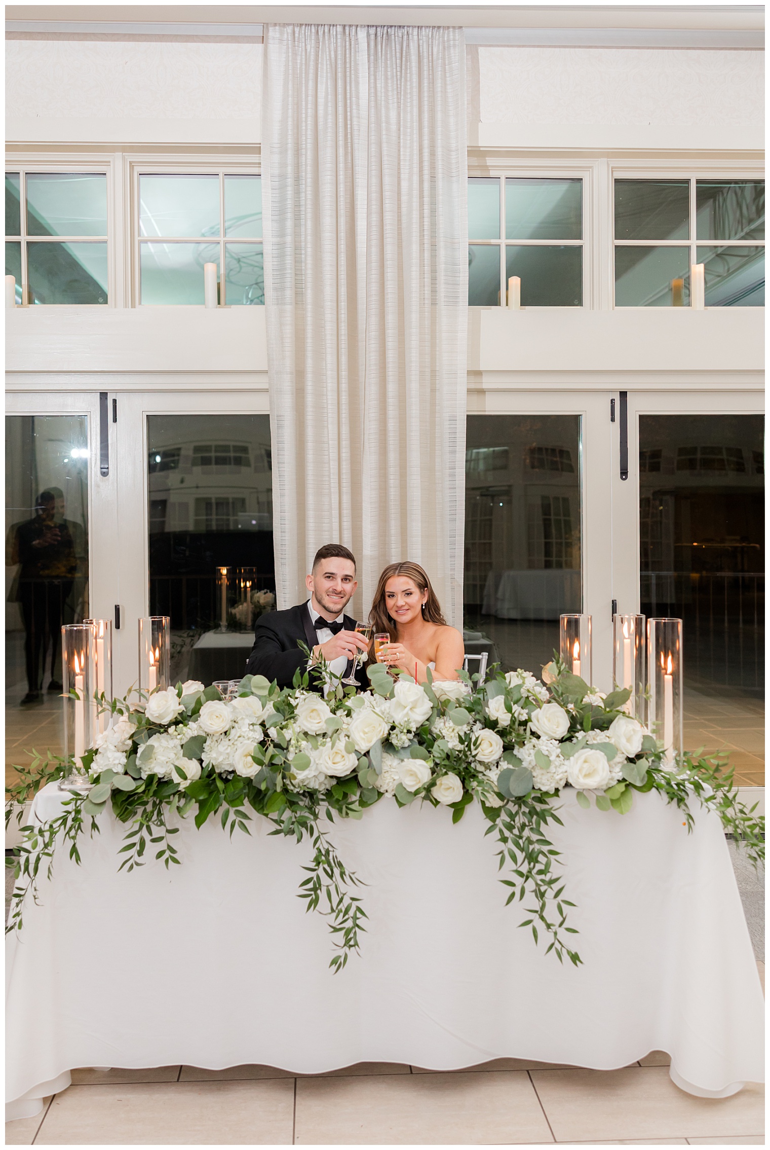 sweetheart table