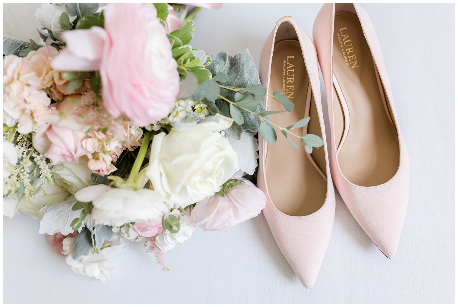 bride wedding details