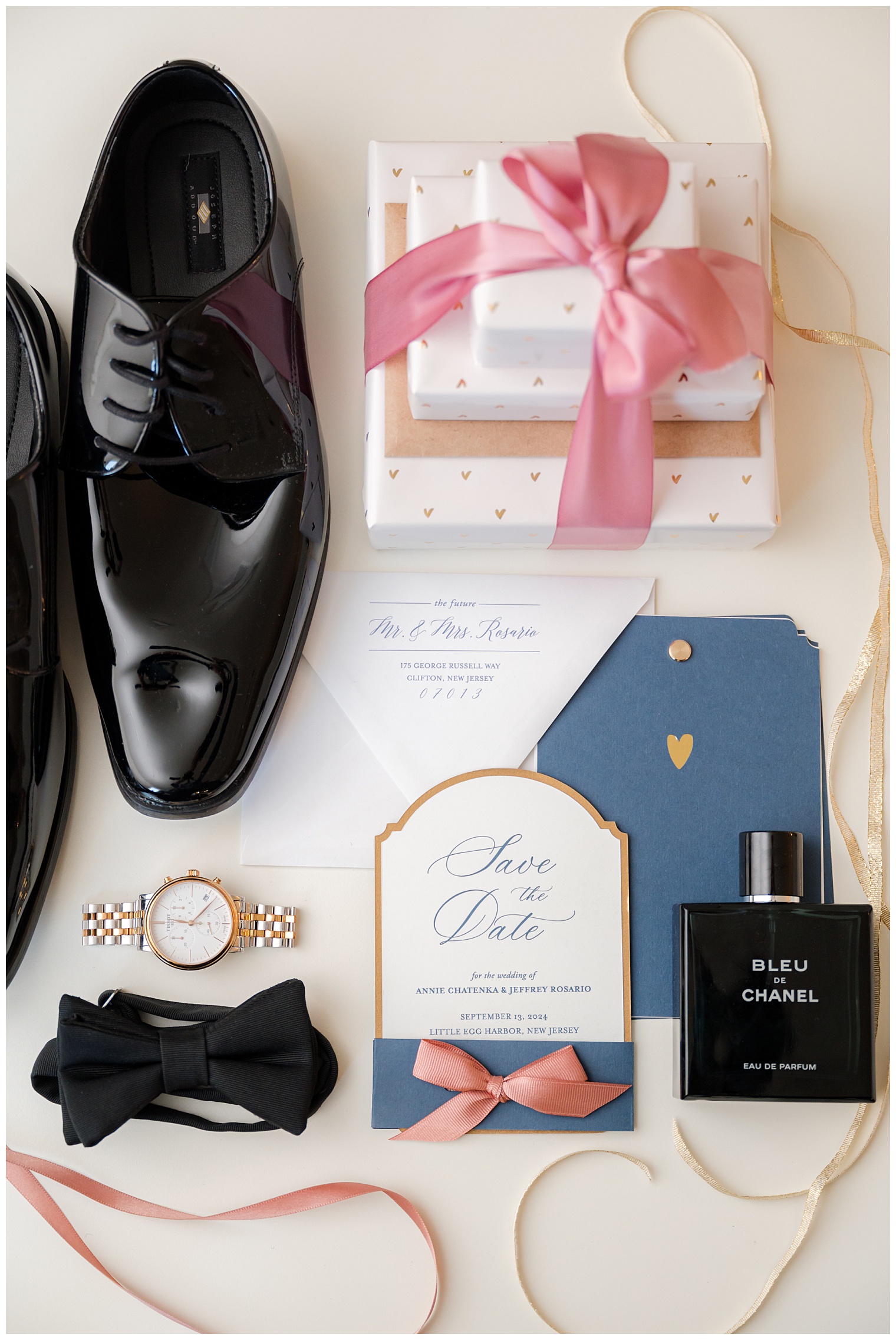 groom wedding details