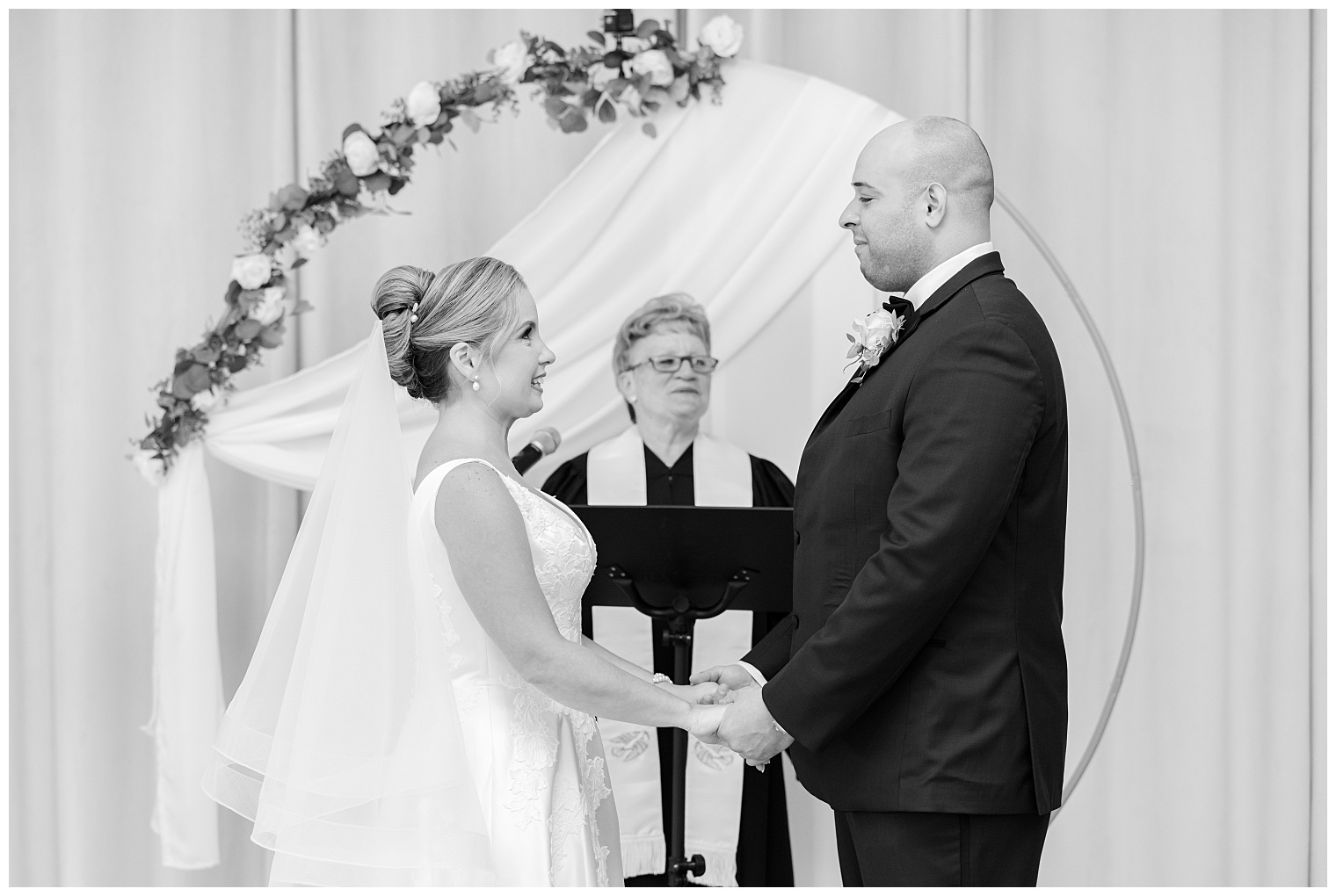 couple at the altar