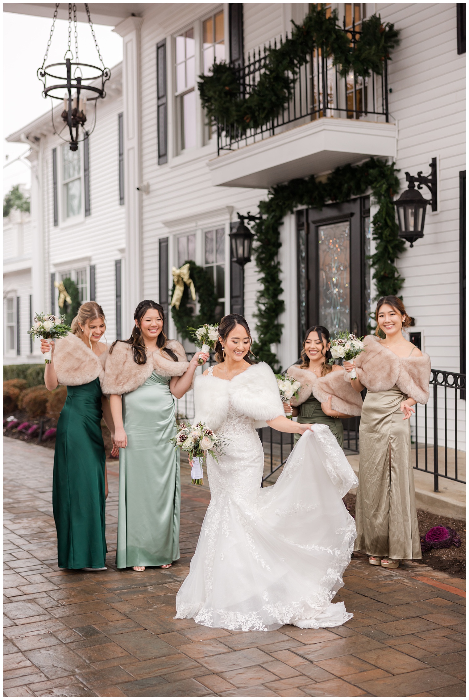 bride with her bridesmaids