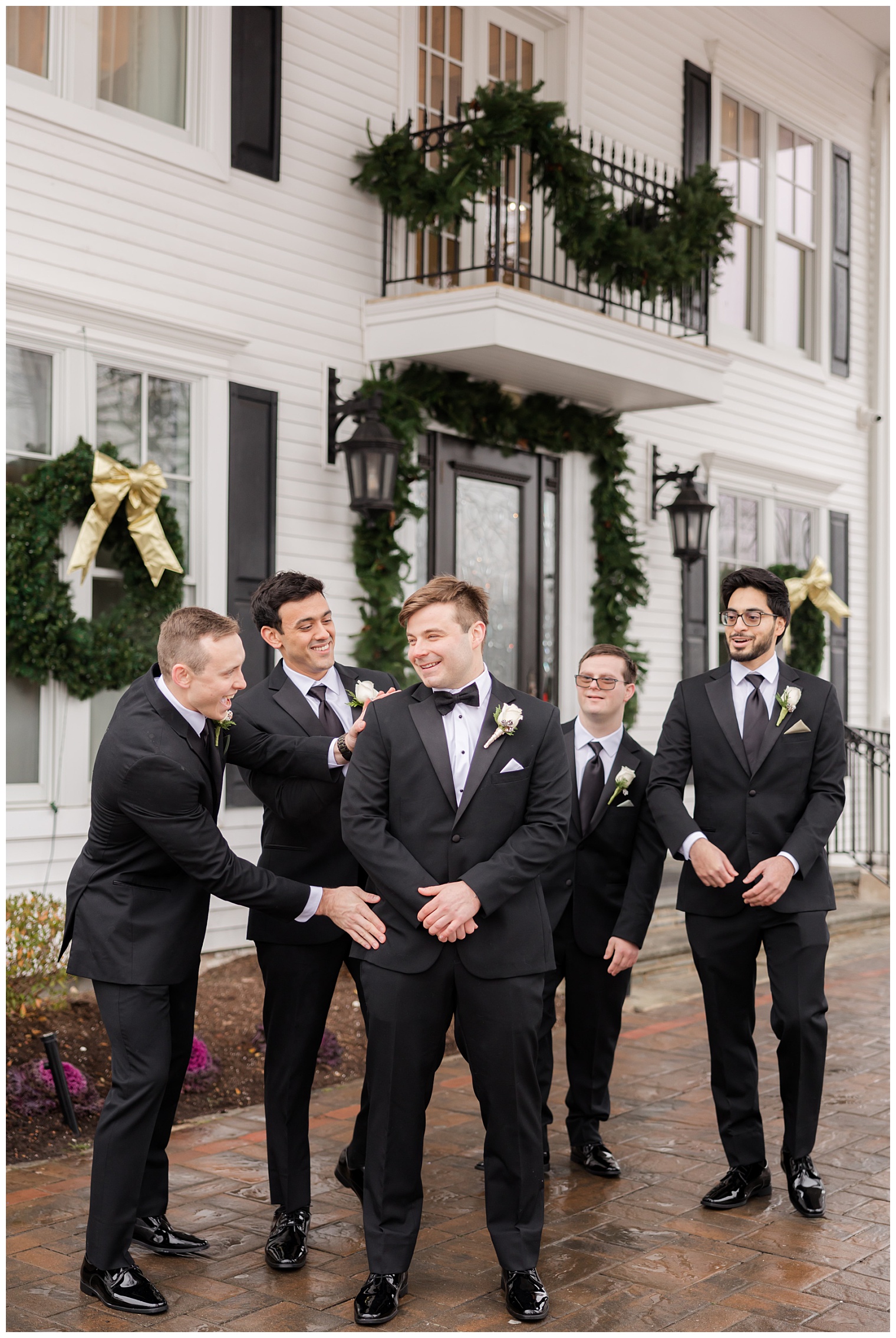 groom with his groomsmen